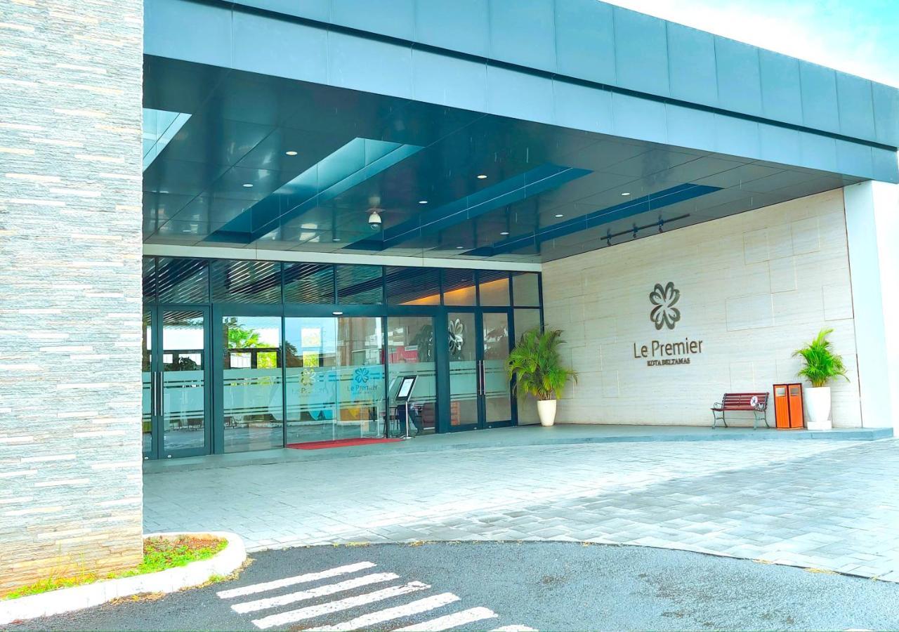 Le Premier Deltamas Hotel Cikarang