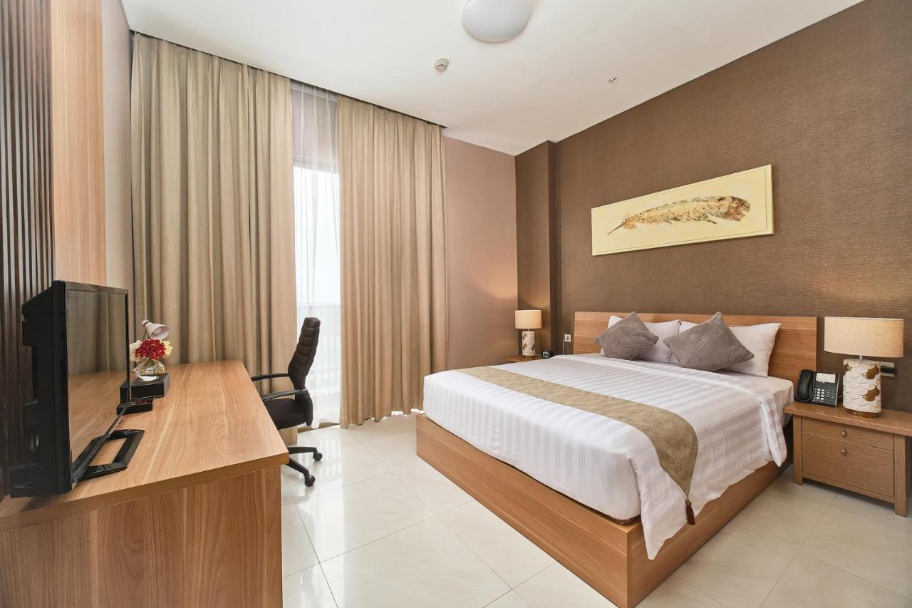 Hotel Le Premier Deltamas