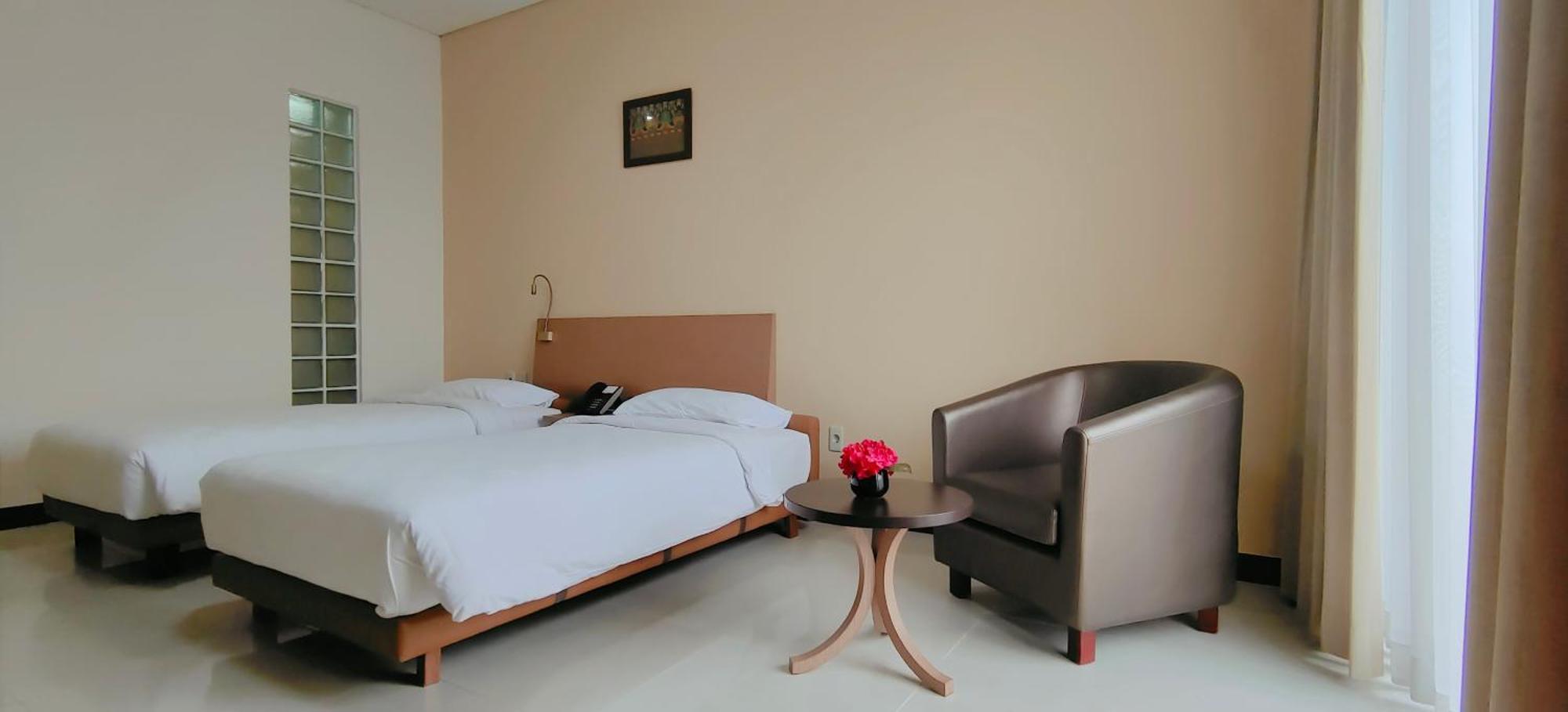 Hotel Le Premier Deltamas